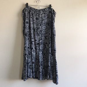 Maxi Skirt: Black and White Floral (CJ Banks)